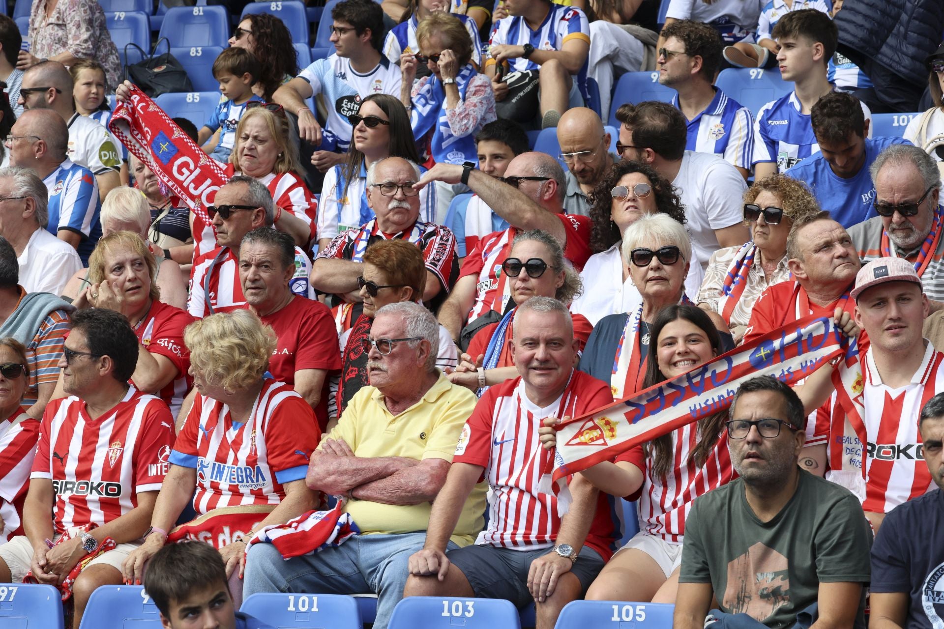 La &#039;mareona&#039; conquista La Coruña ¿Estuviste? ¡Búscate!