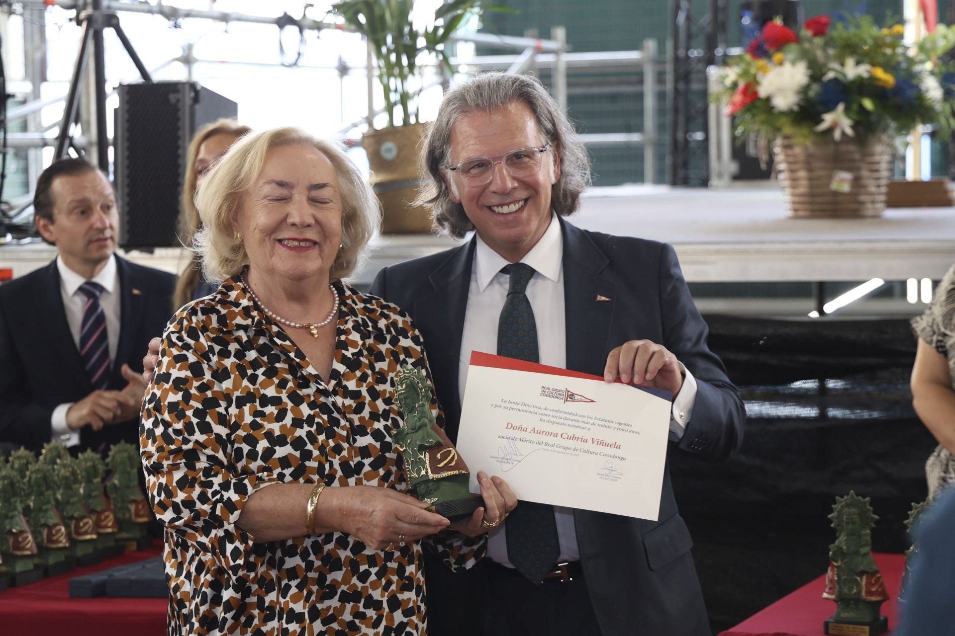 El Grupo Covadonga reconoce a sus socios