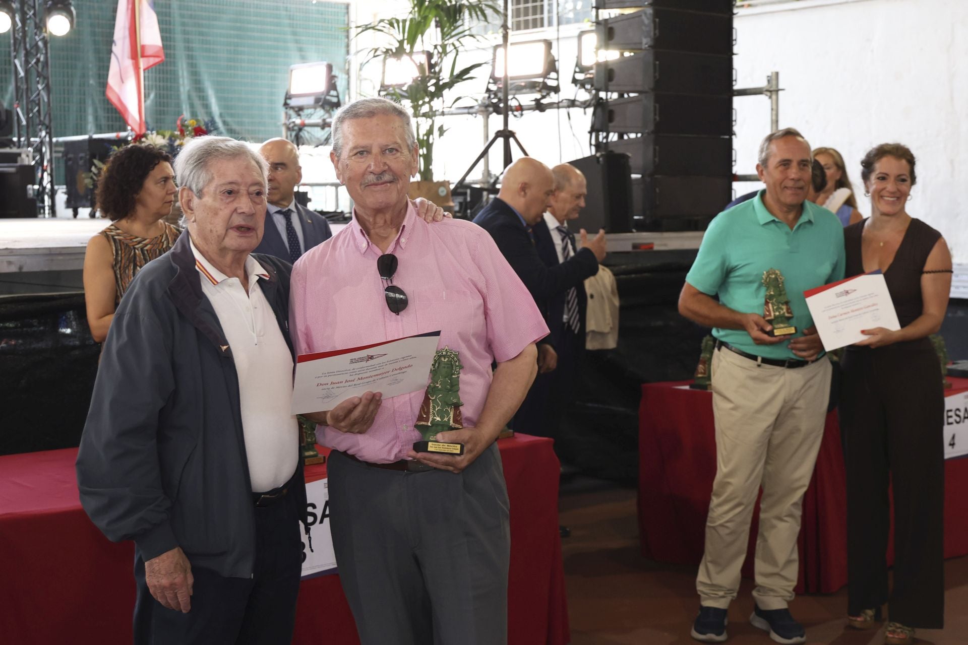 El Grupo Covadonga reconoce a sus socios