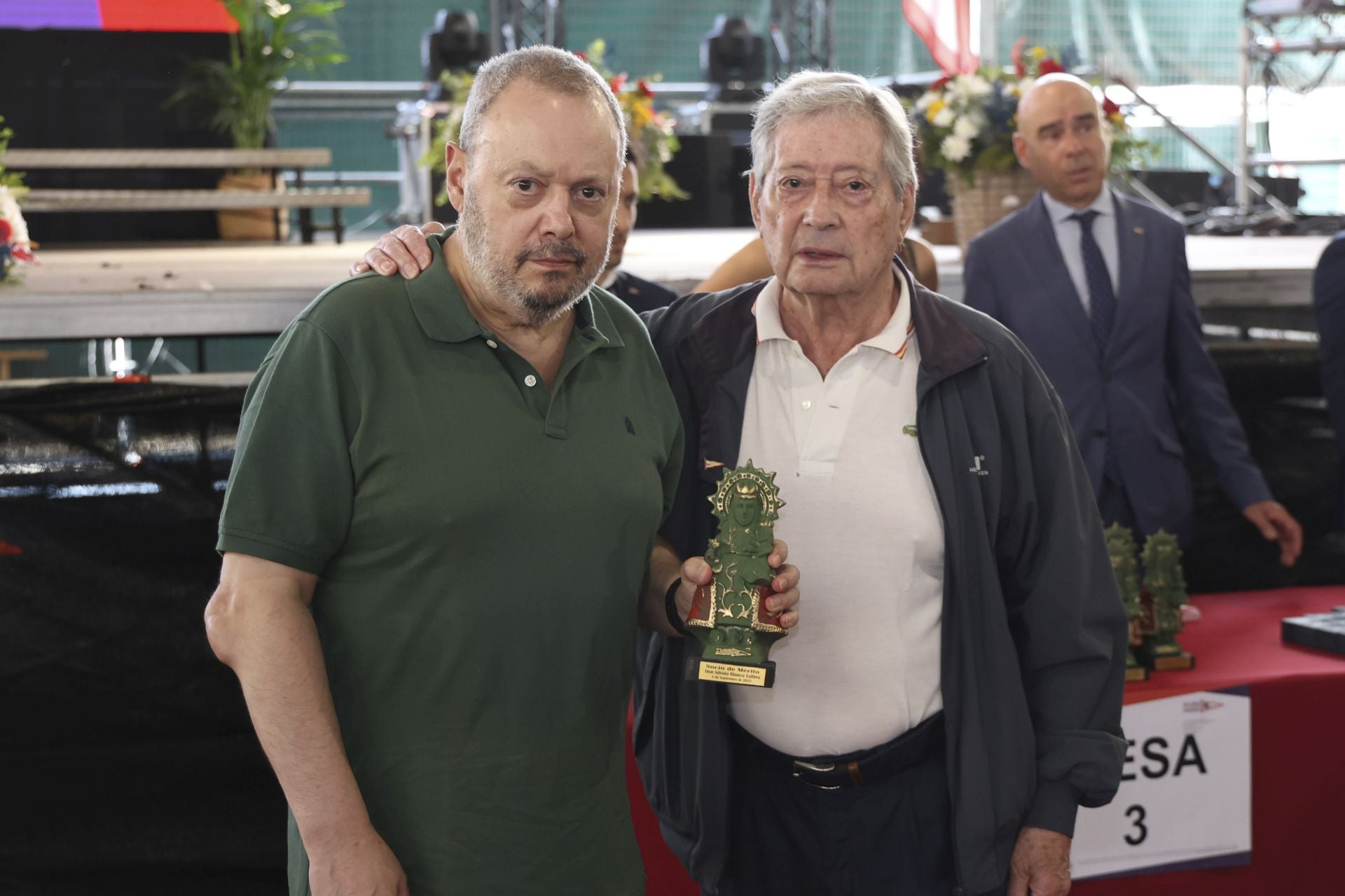 El Grupo Covadonga reconoce a sus socios