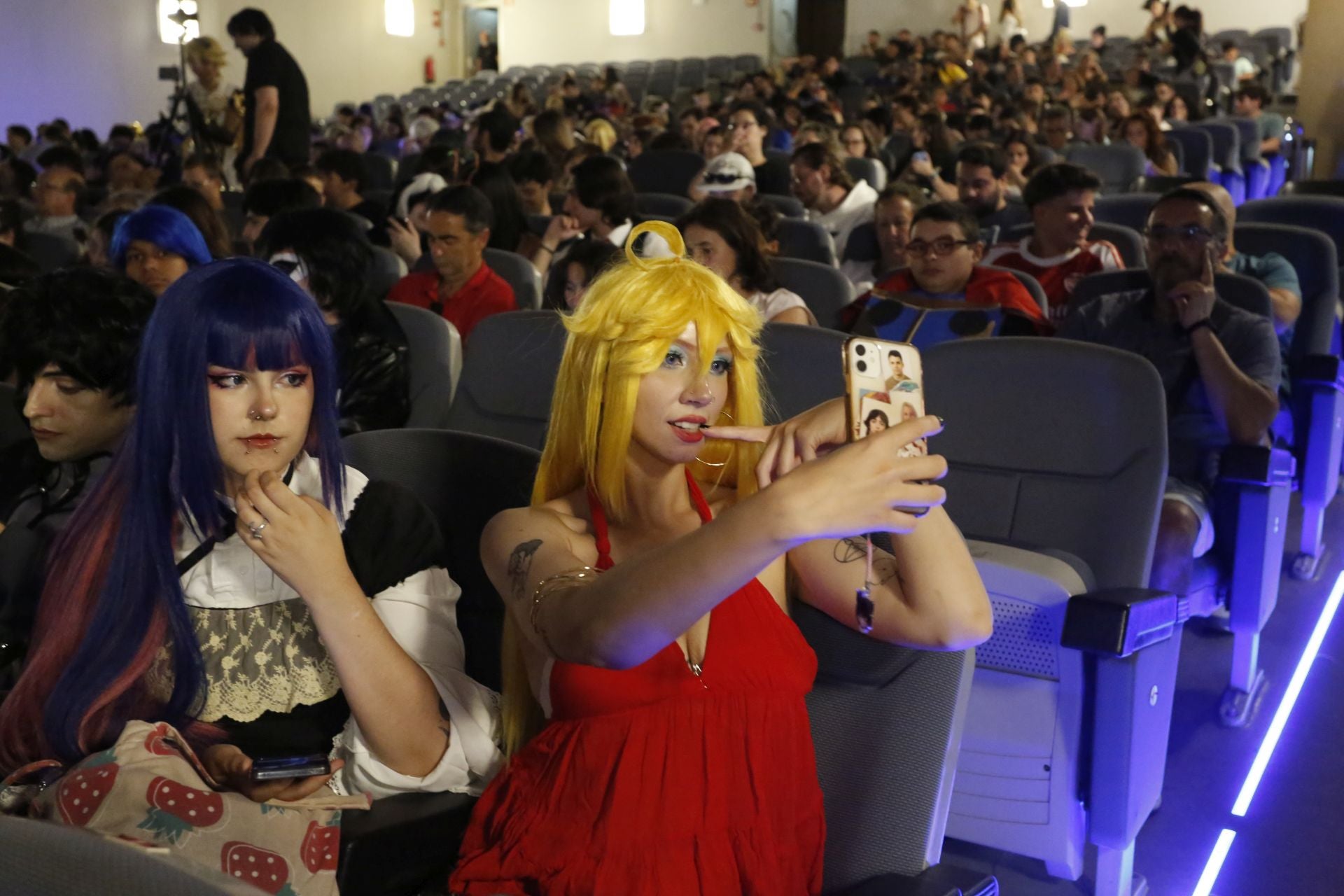 La Cometcon celebra su último día en Gijón