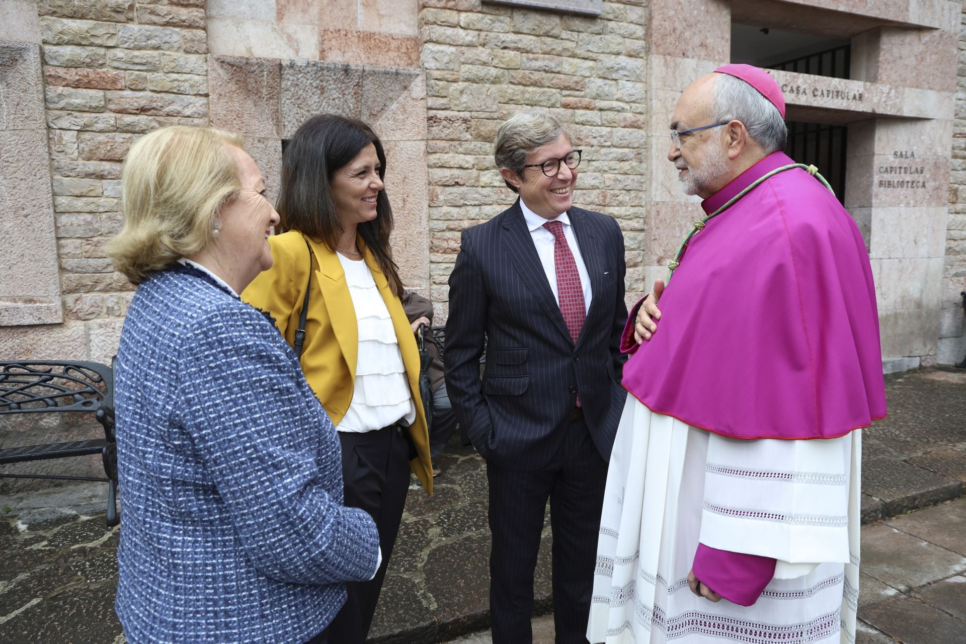 La misa en Covadonga por el Día de la Santina, en imágenes