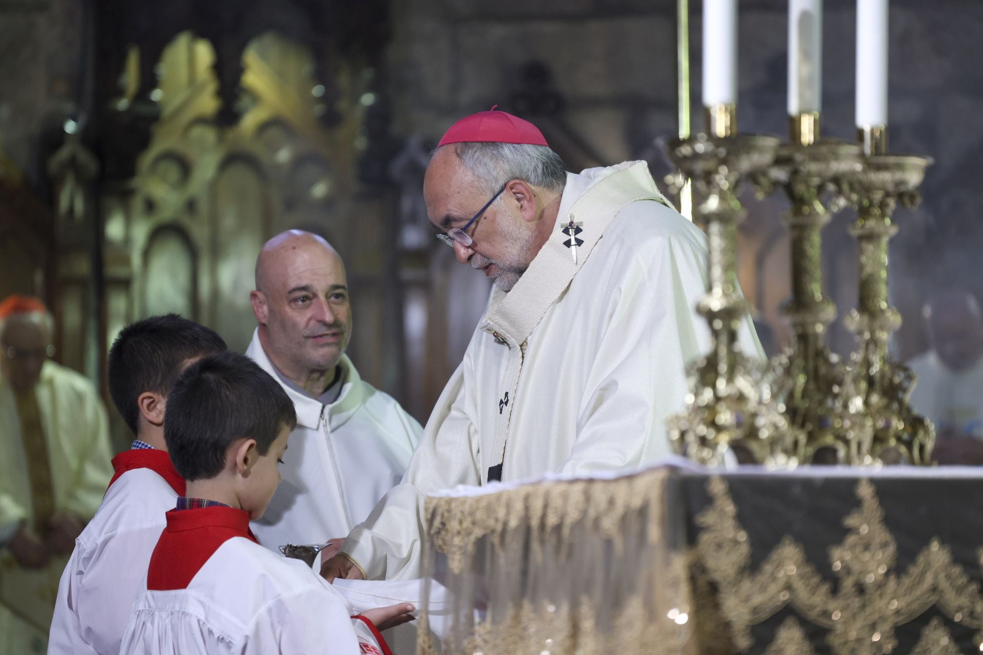 La misa en Covadonga por el Día de la Santina, en imágenes