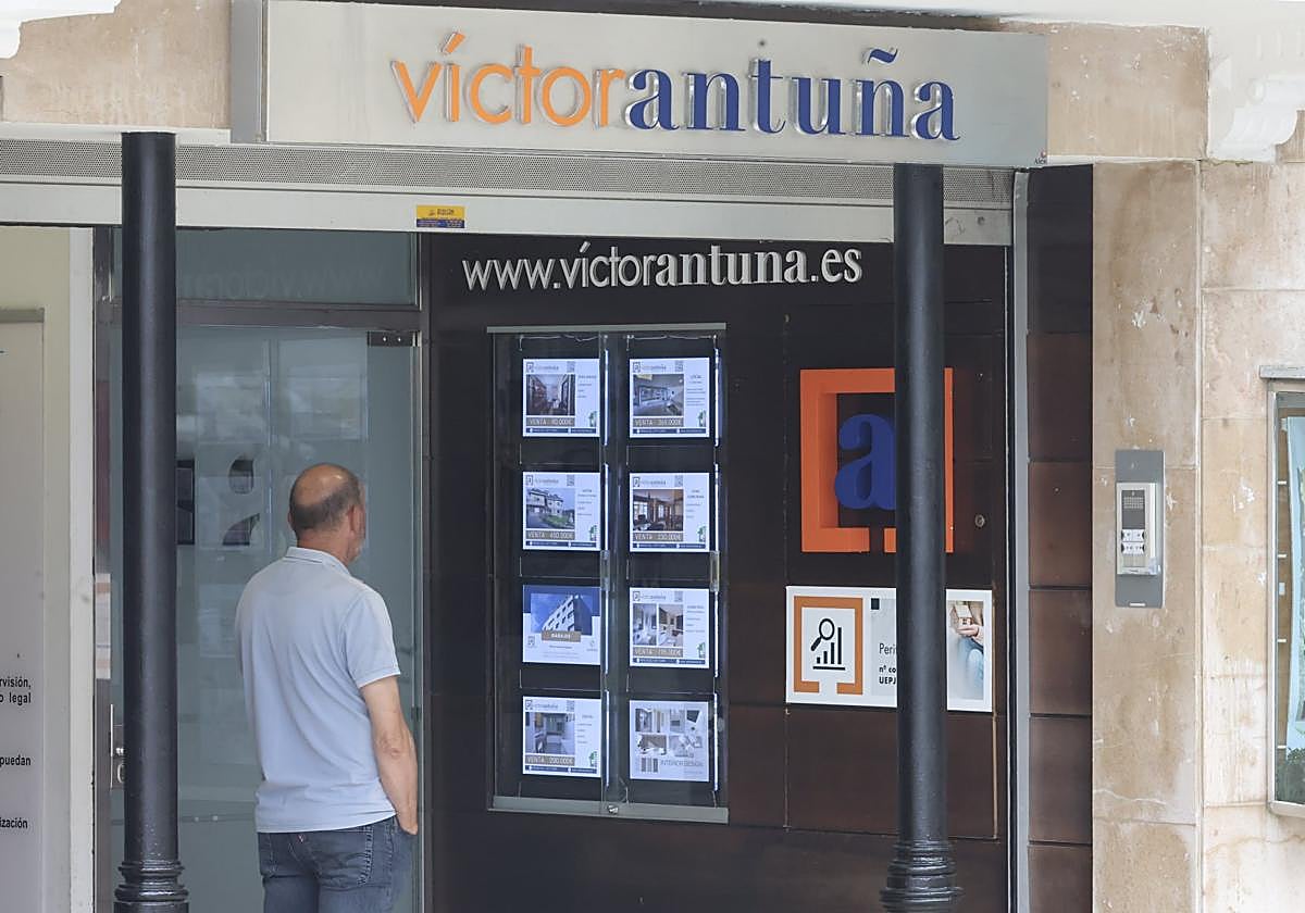 Diez inmobiliarias colaboran con el Ayuntamiento en el programa Avilés Alquila.