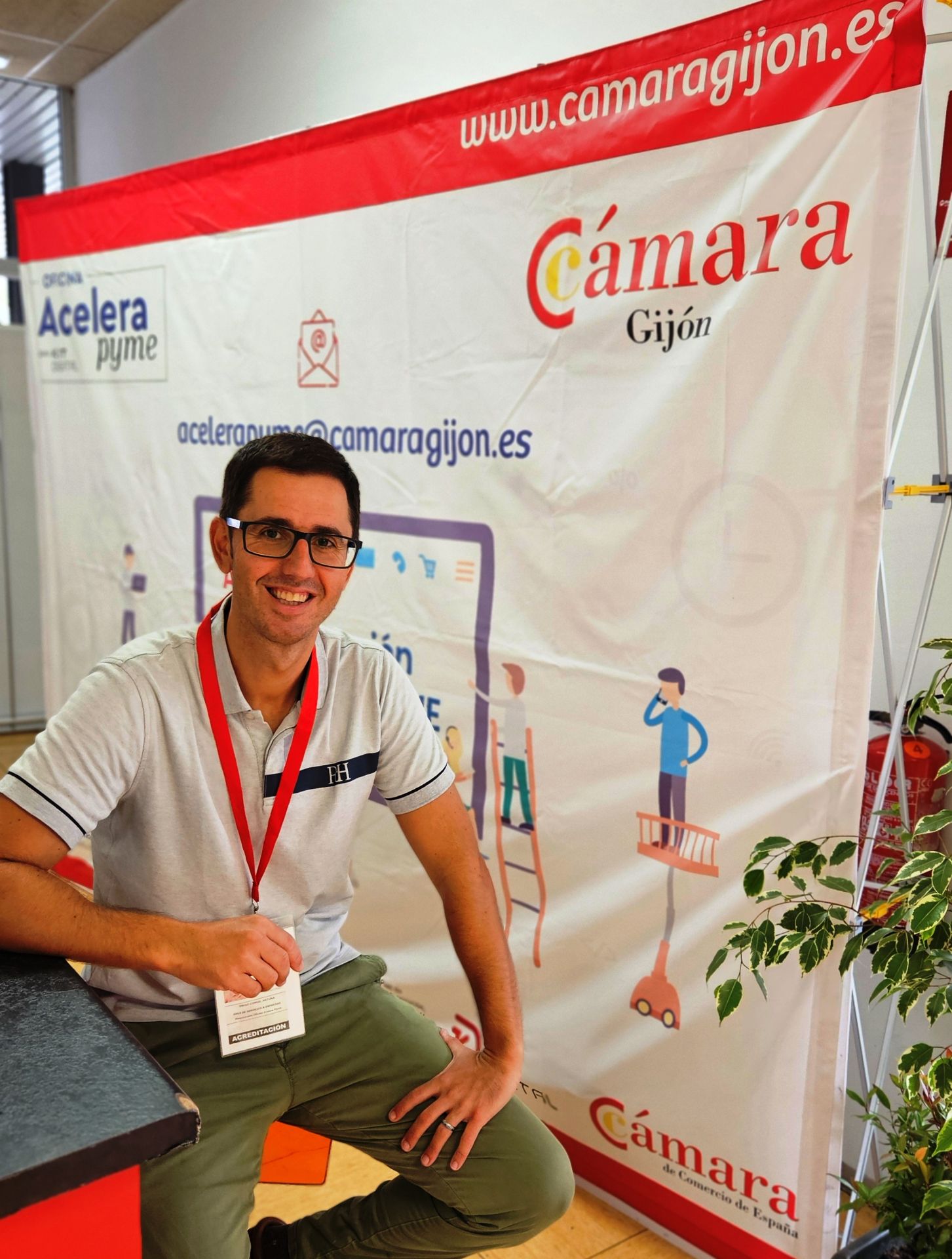Diego Congil, responsable de la Oficina Acelera Pyme-Kit Digital de la Cámara de Comercio de Gijón
