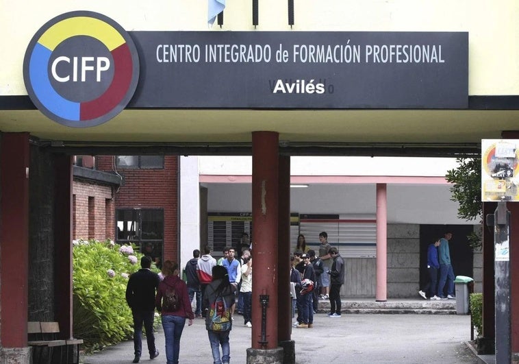 La matrícula en formación profesional concluye hoy con 310 plazas vacantes en Avilés