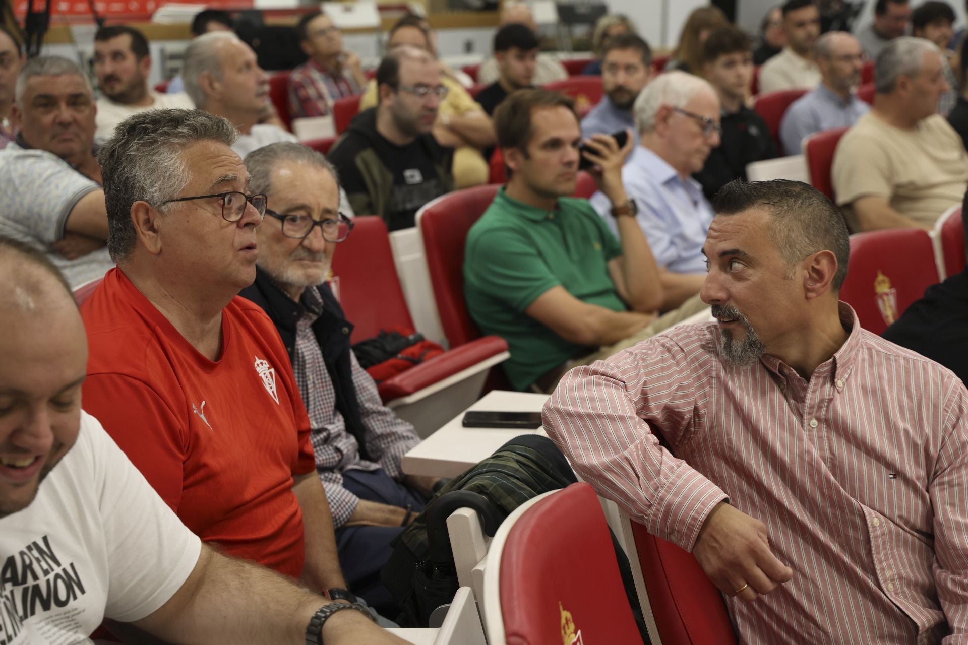 El foro de aficionados del Sporting, en imágenes