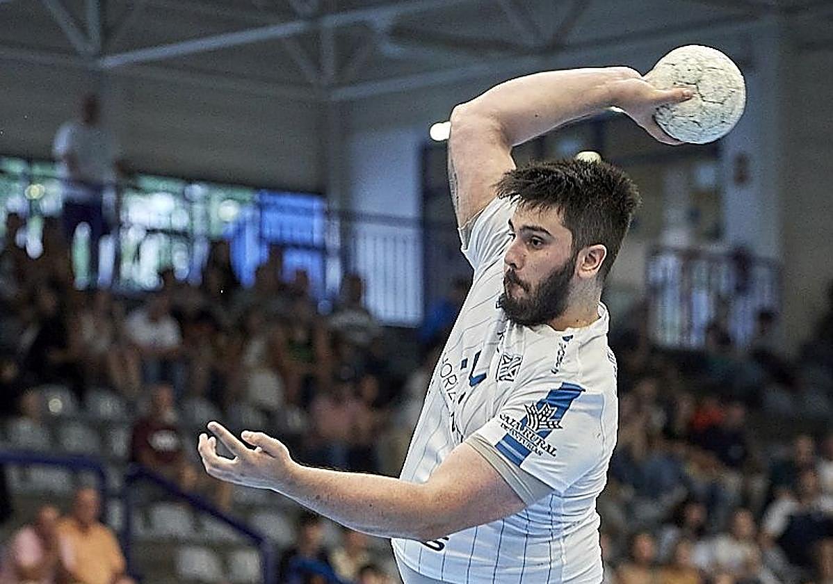 Carlos García, en un partido de Copa Principado.