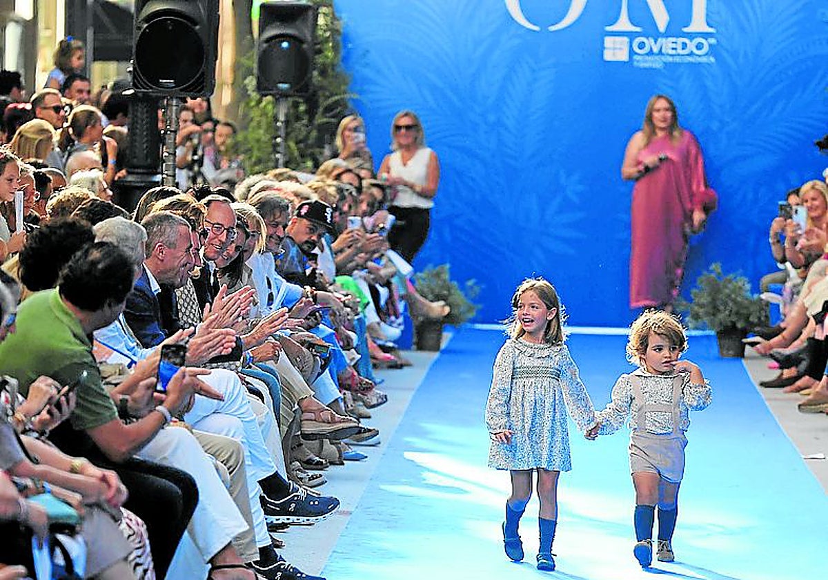 Imagen principal - Una pasarela de «elegancia y exclusividad»