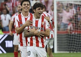 Gelabert celebra su gol, el tercero de la temporada, que dio alas a los rojiblancos.