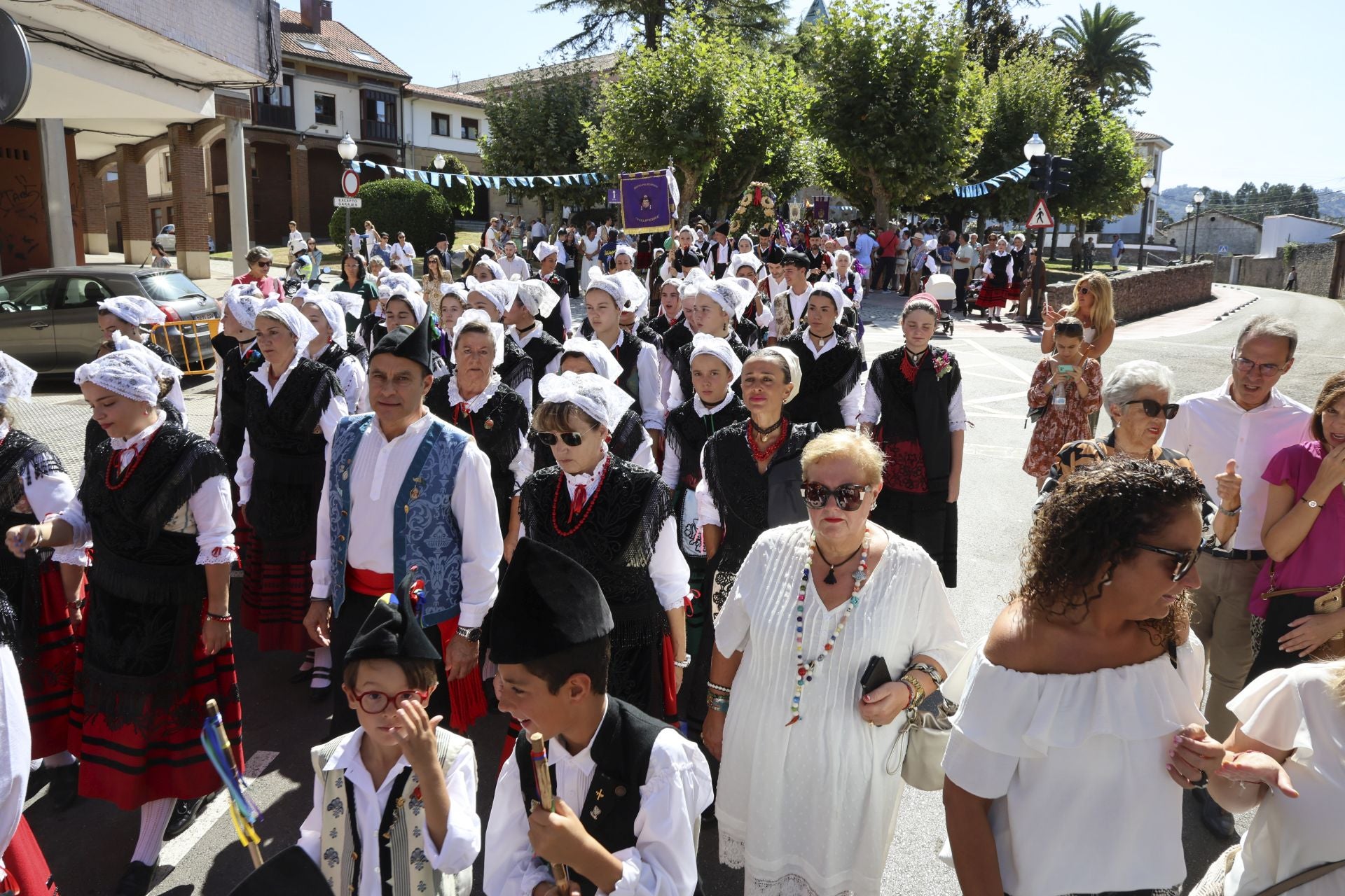 Villaviciosa celebra por todo lo alto el día grande de sus fiestas