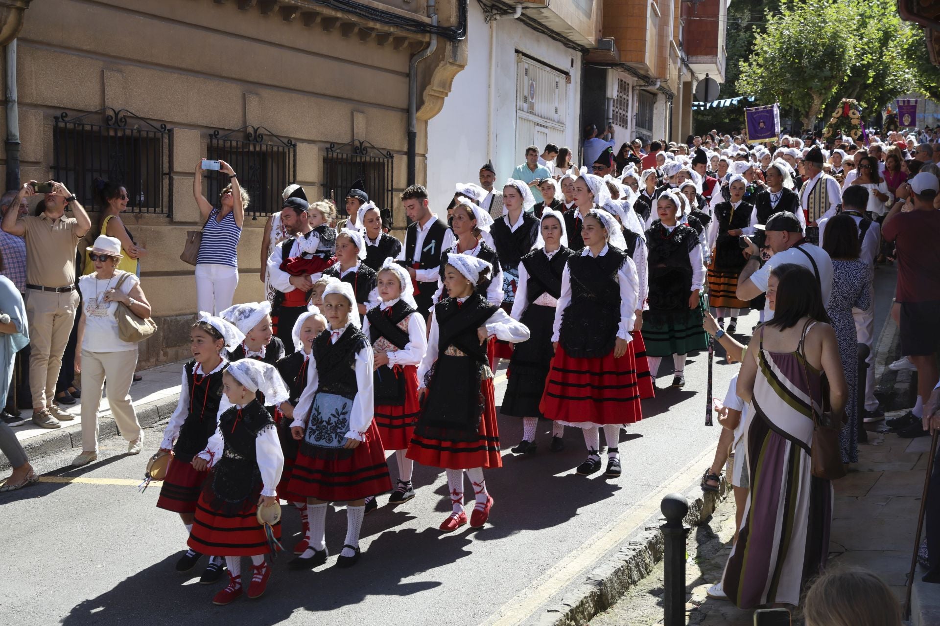 Villaviciosa celebra por todo lo alto el día grande de sus fiestas