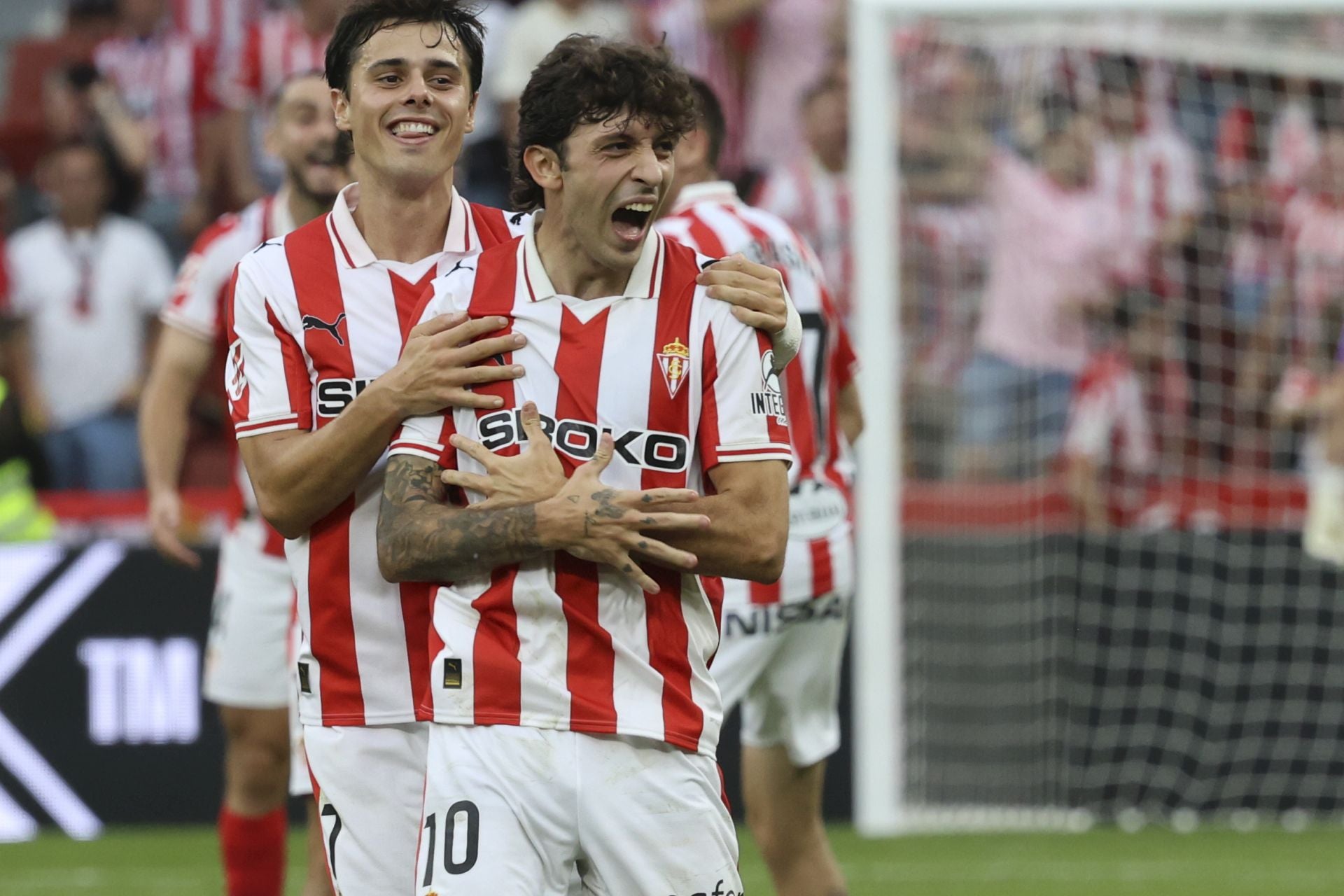 Las mejores jugadas del Sporting de Gijón - Burgos en imágenes