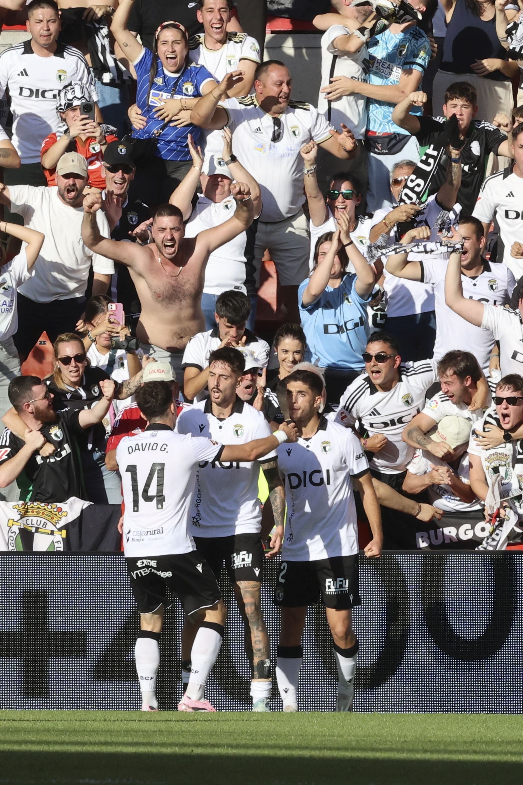 Las mejores jugadas del Sporting de Gijón - Burgos en imágenes