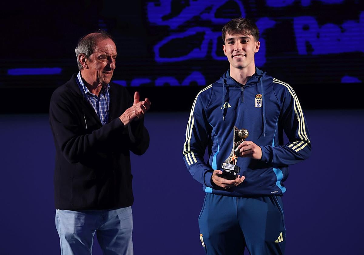 La gala Memoria Azul del Real Oviedo en imágenes