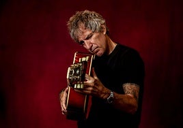 Mikel Erentxun será el primero en subirse al escenario.