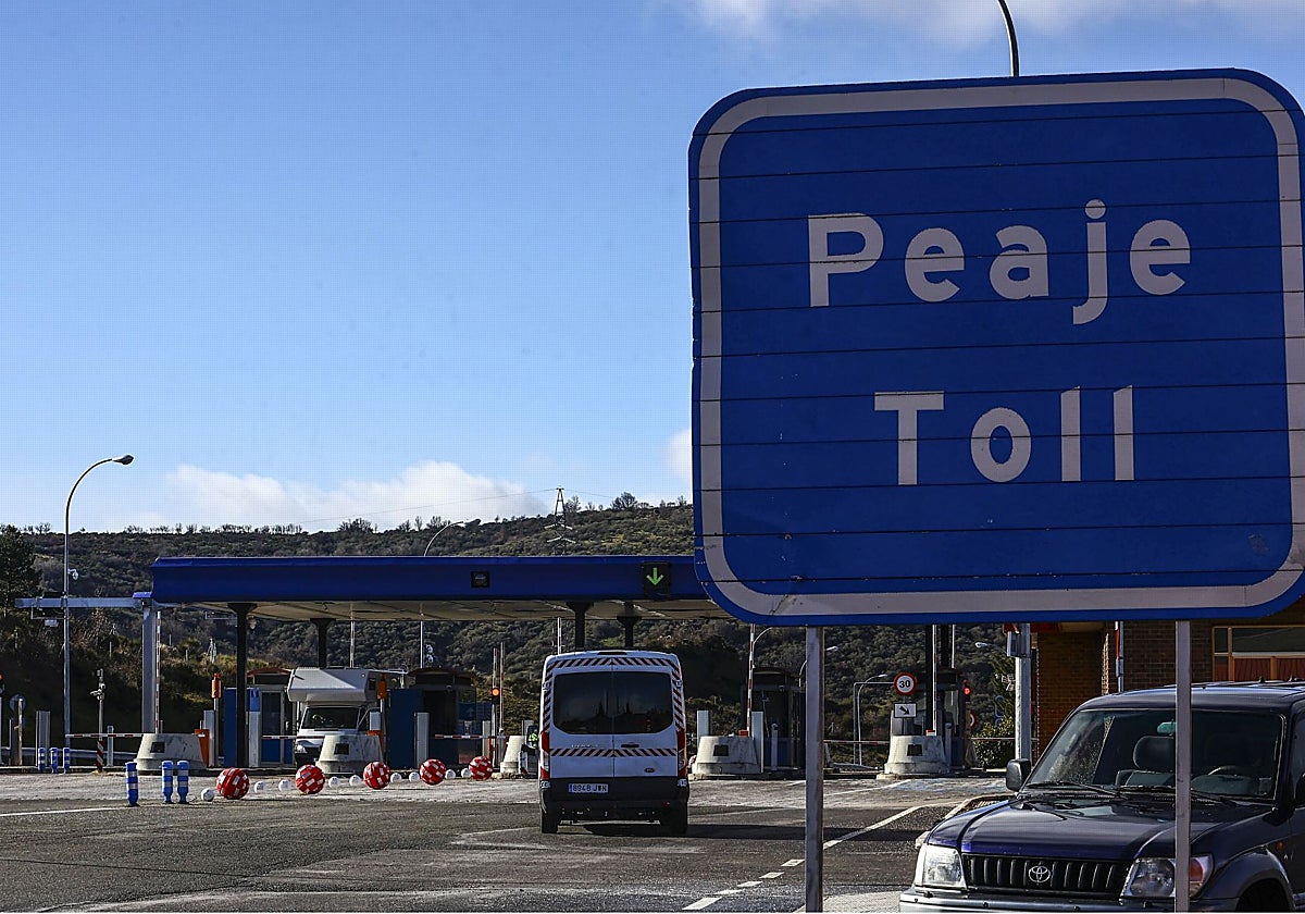 Peaje del Huerna en La Magdalena.