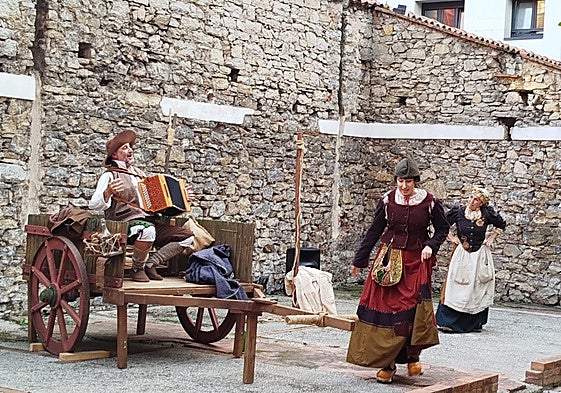 Representación de la obra 'Justina y Jacinta' en la Ciudadela de Celestino Solar.