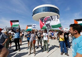 Pancartas de apoyo a Palestina en Avilés.