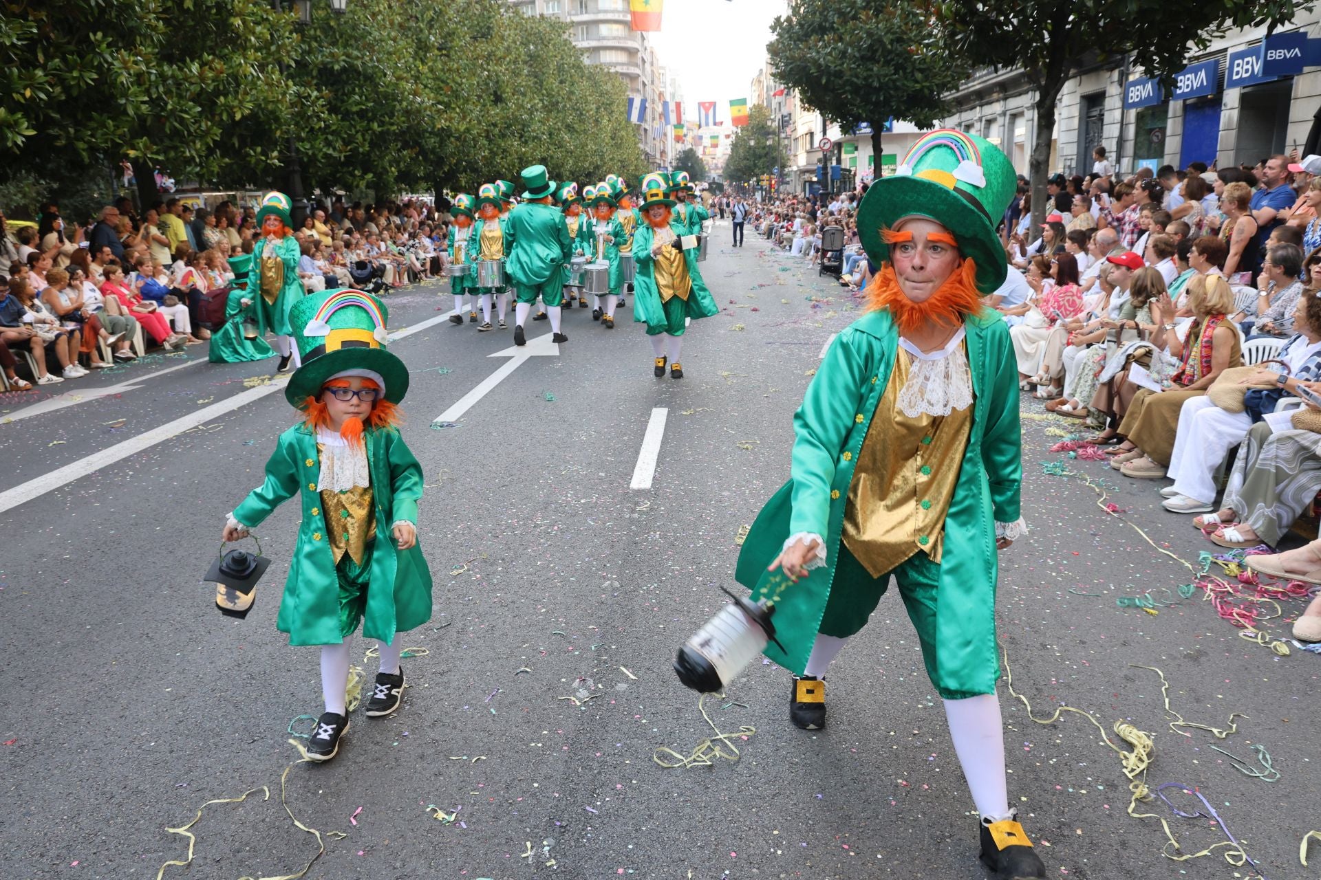 El desfile del Día de América en Asturias 2025, en imágenes