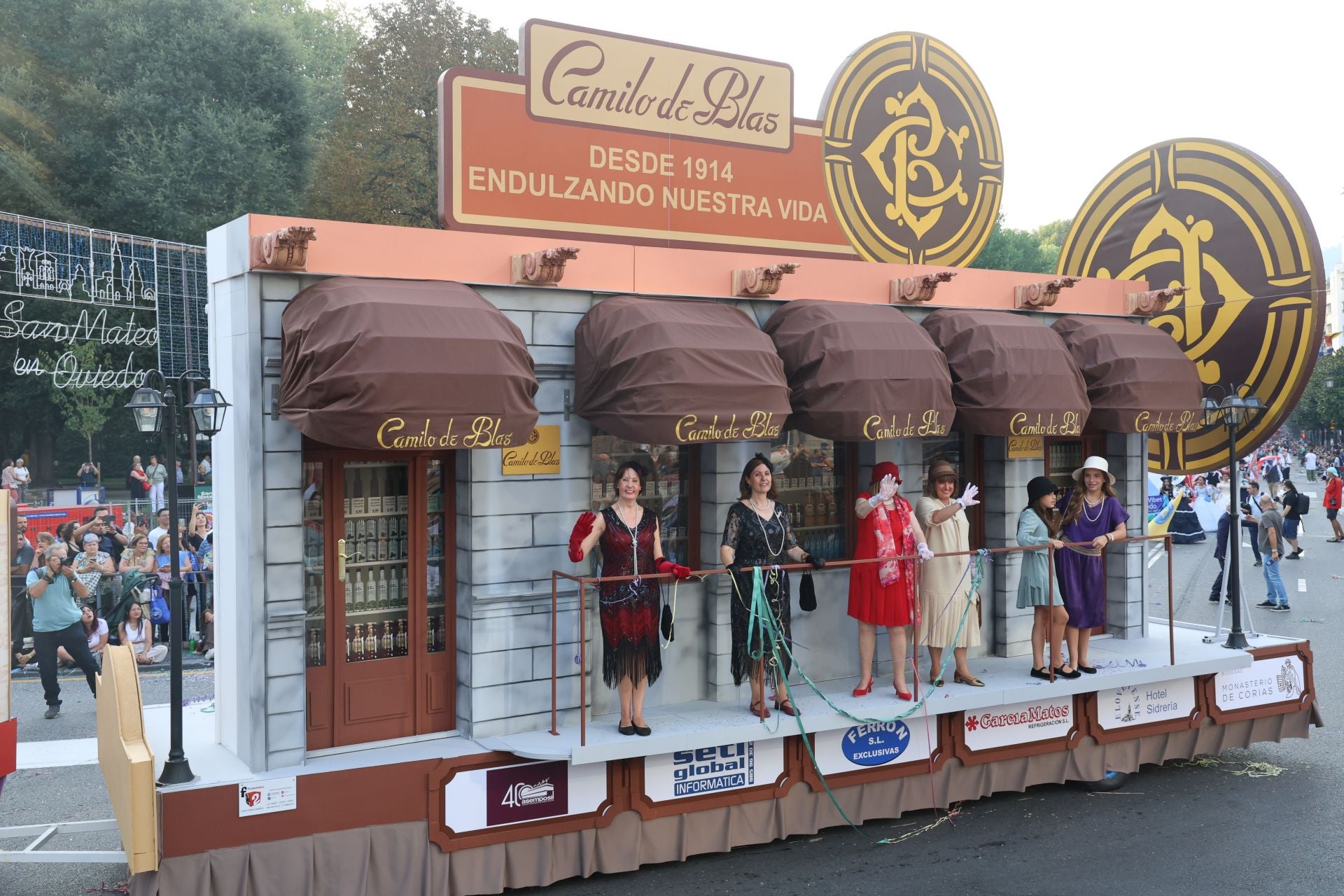 El desfile del Día de América en Asturias 2025, en imágenes