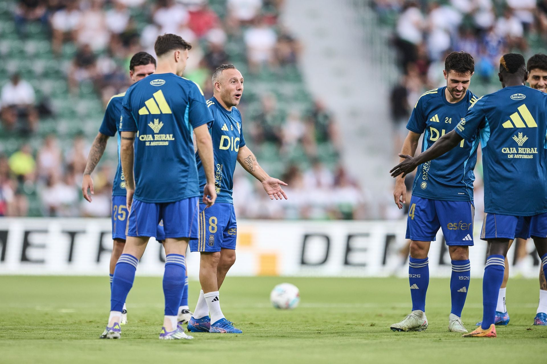 Las mejores imágenes del Elche - Real Oviedo