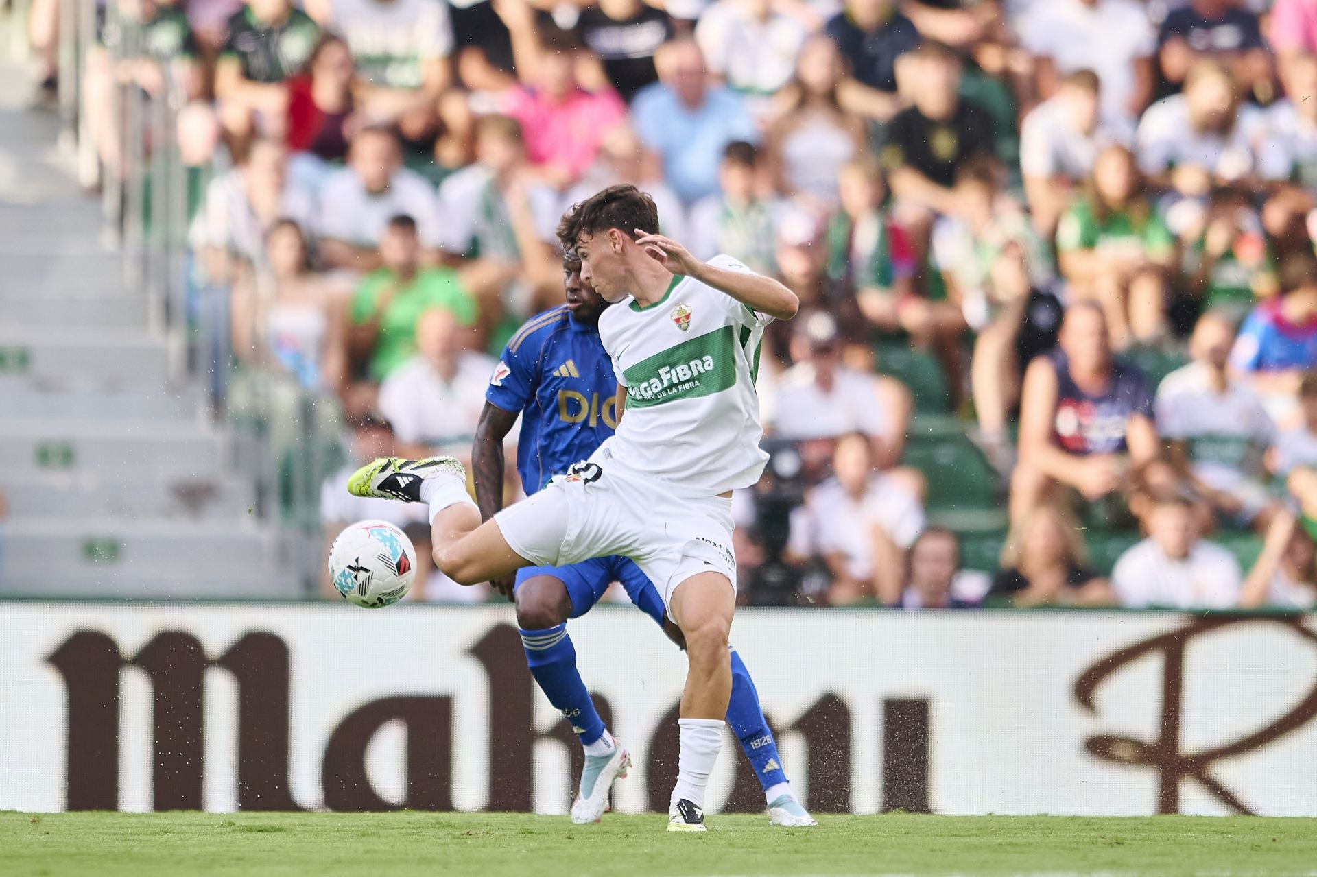 Las mejores imágenes del Elche - Real Oviedo