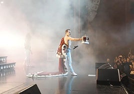 El mayor tributo a Queen aterriza en el Gijón Arena: «God Save the Queen»