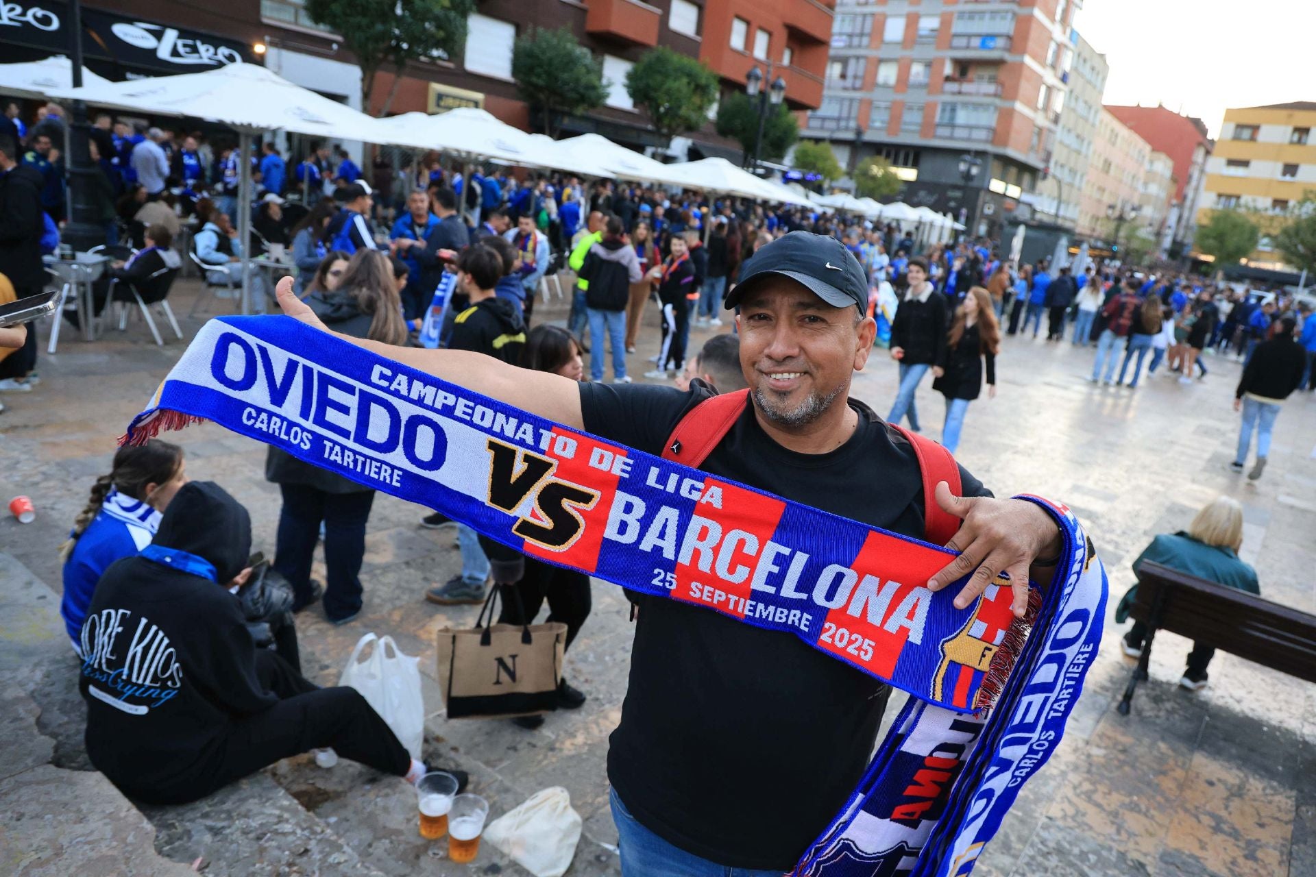 La afición llena Oviedo: ambientazo previo para el Real Oviedo - Barcelona