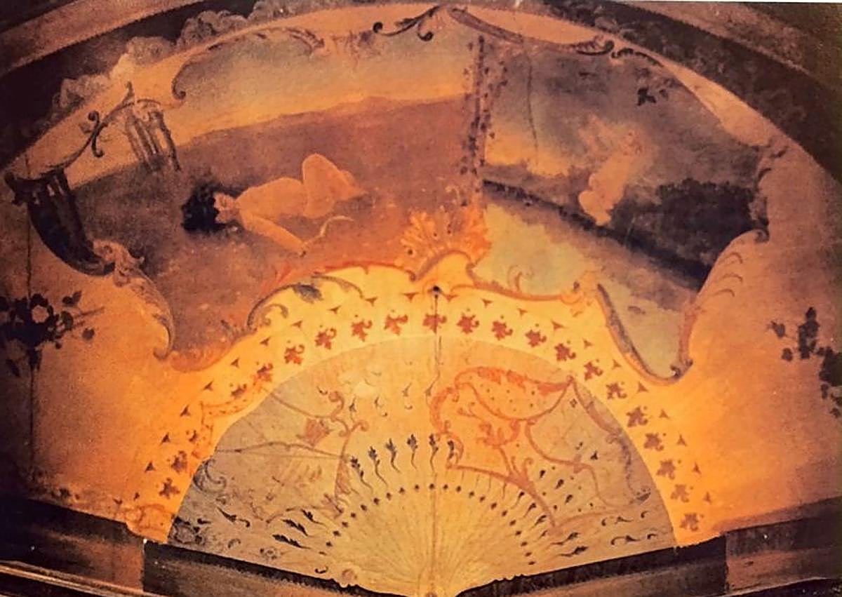 Imagen secundaria 1 - Los secretos del interior del palacete de Capua, en Gijón