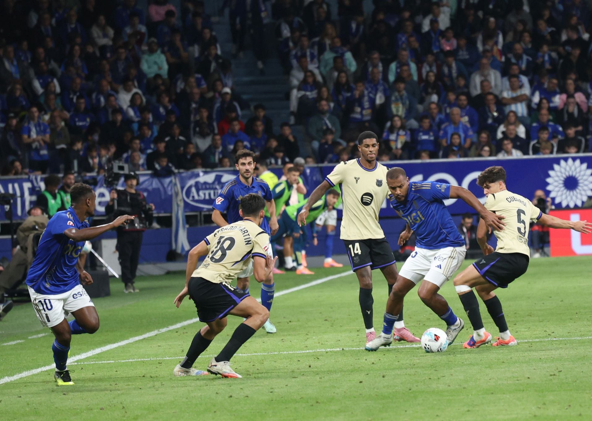 Las mejores jugadas del Real Oviedo - Barcelona