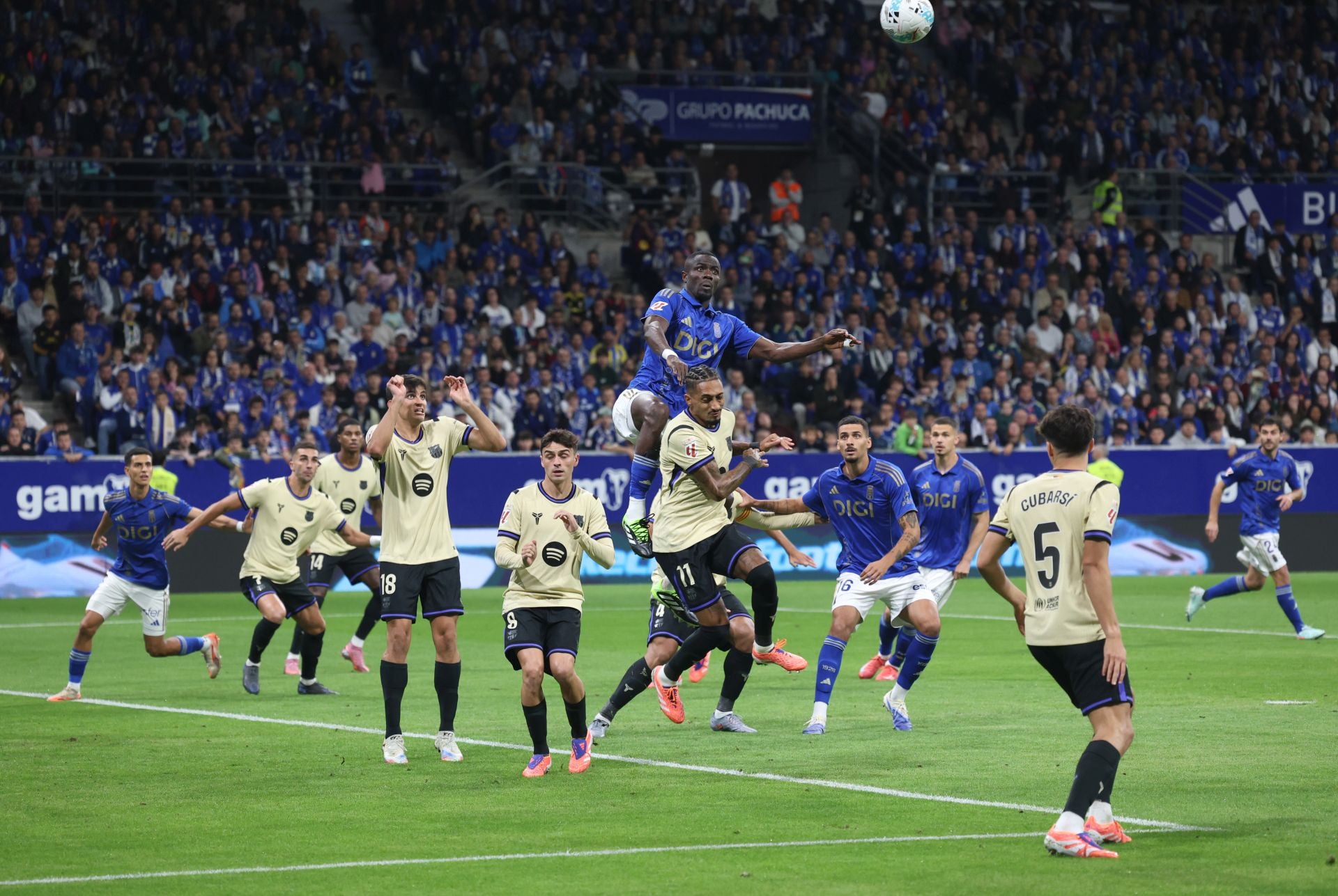 Las mejores jugadas del Real Oviedo - Barcelona