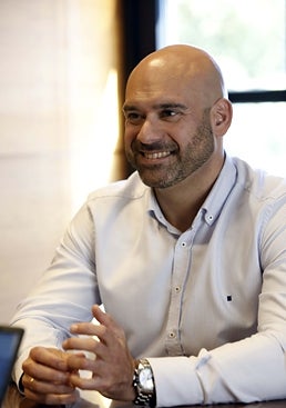 Imagen - Martínez Salvador, durante la entrevista con EL COMERCIO.