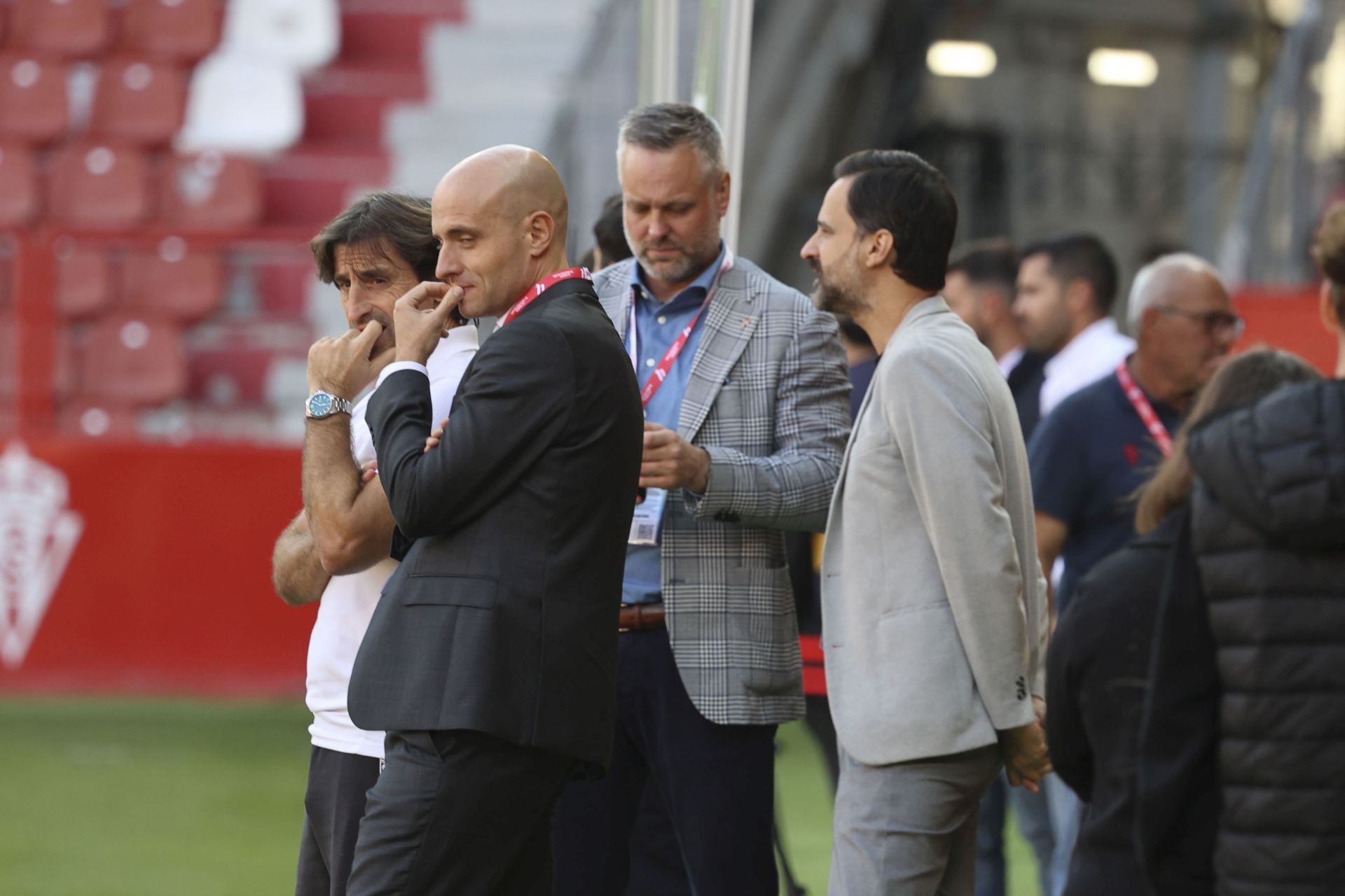 ¿Estuviste este domingo en El Molinón? ¡Búscate entre las fotos del Sporting-Albacete!