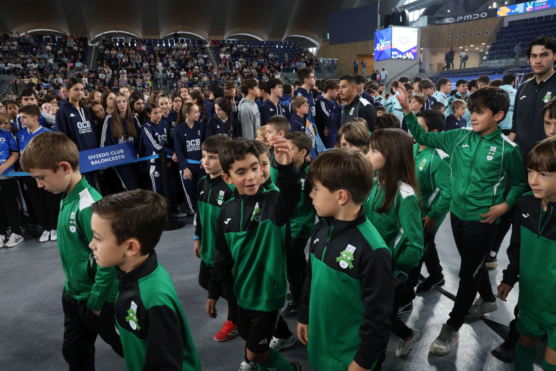 Oviedo inicia la Semana Europea del Deporte a pie de pista