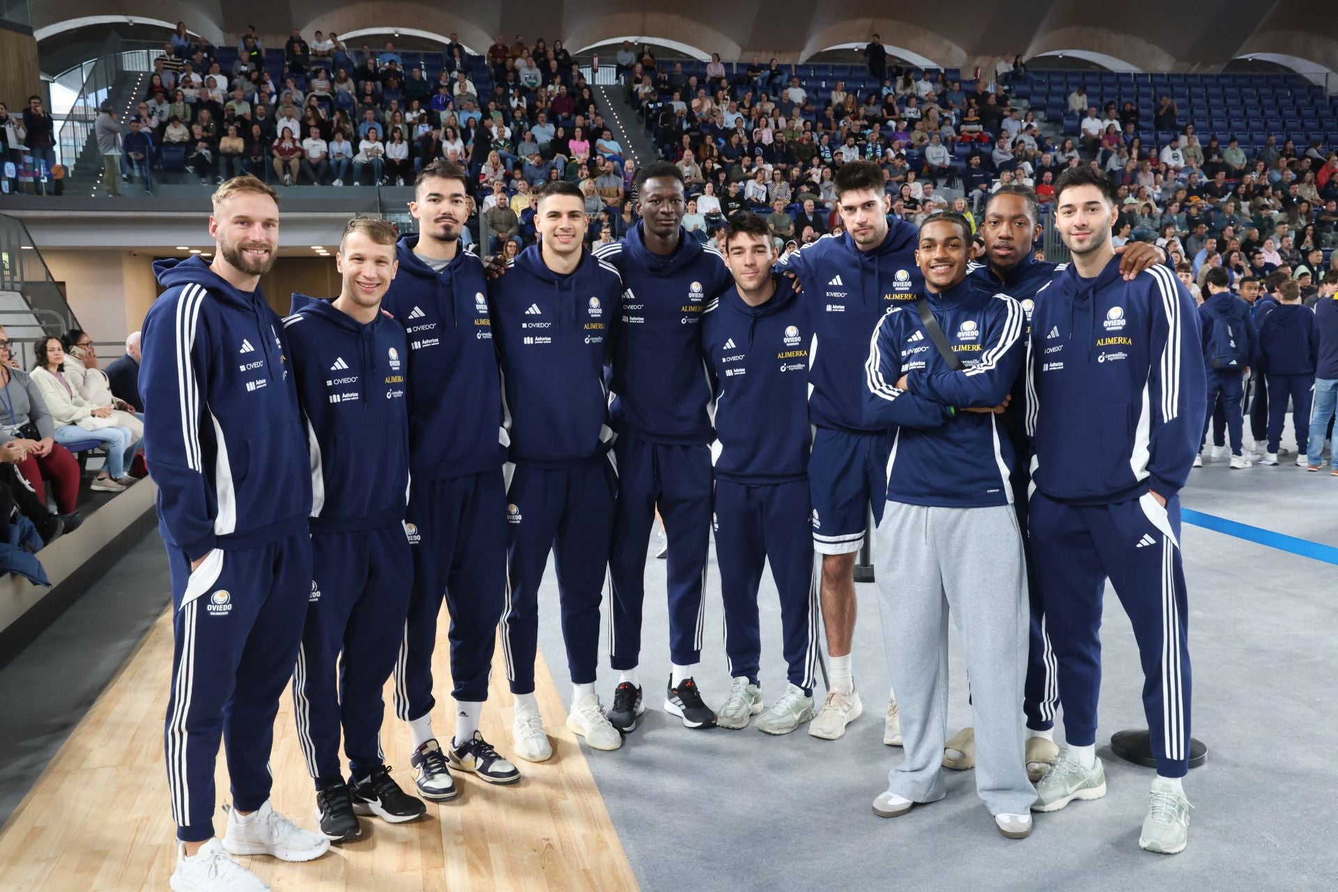 Oviedo inicia la Semana Europea del Deporte a pie de pista