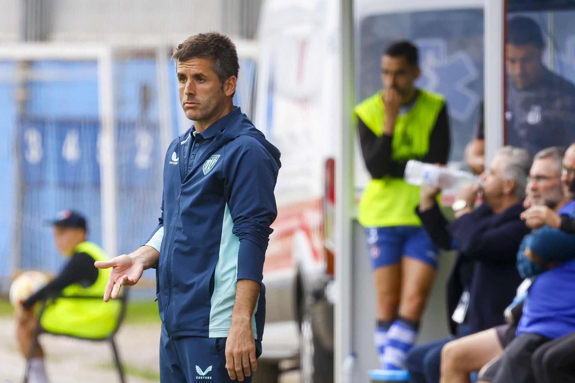 Las imágenes de la remontada del Real Avilés ante el Bilbao Athletic
