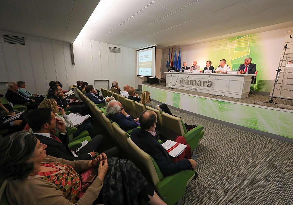 Una jornada formativa en la Cámara de Comercio avilesina.