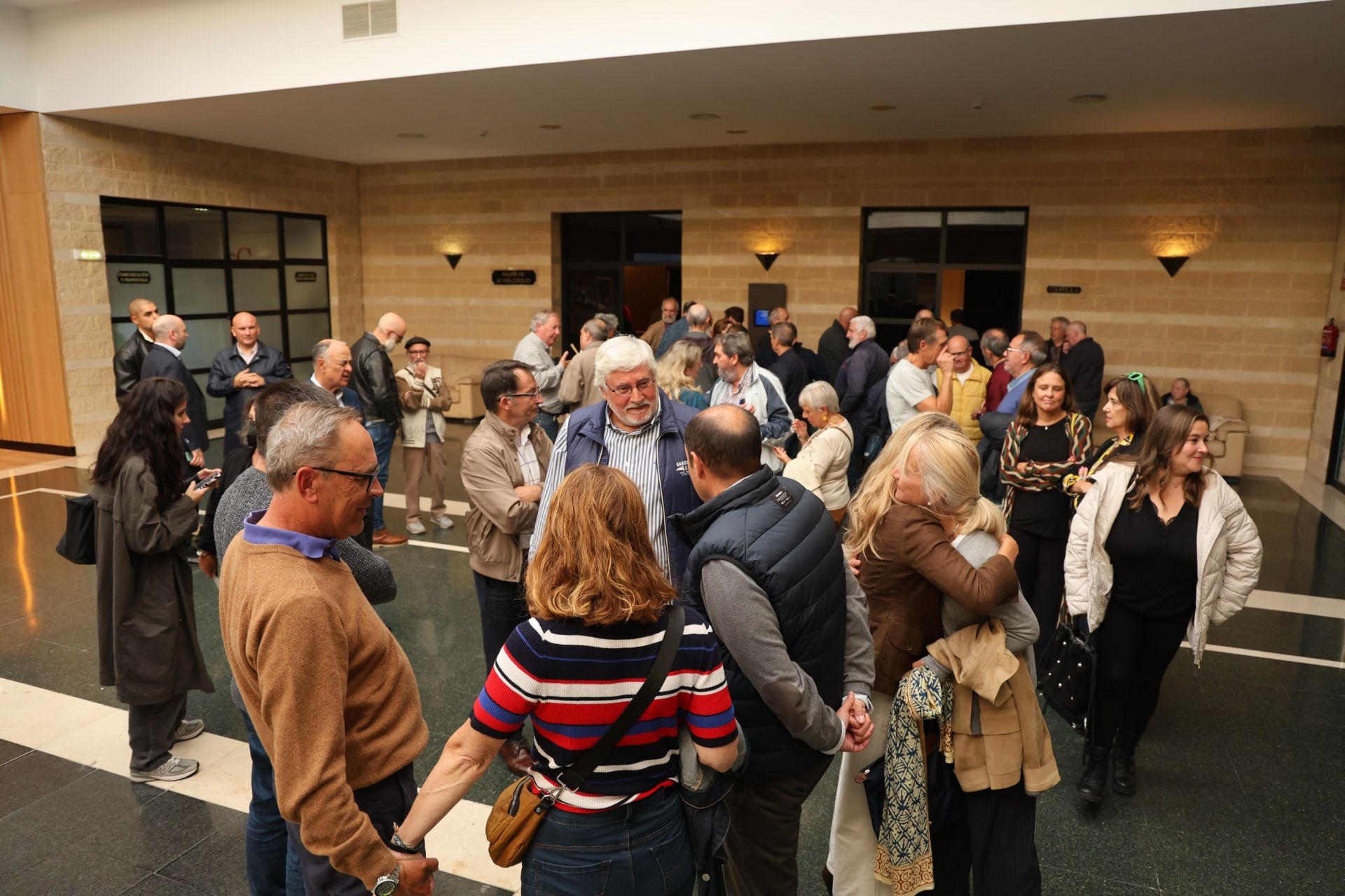 Sentido adiós a Purificación Citoula, una de las pioneras del fotoperiodismo en Asturias