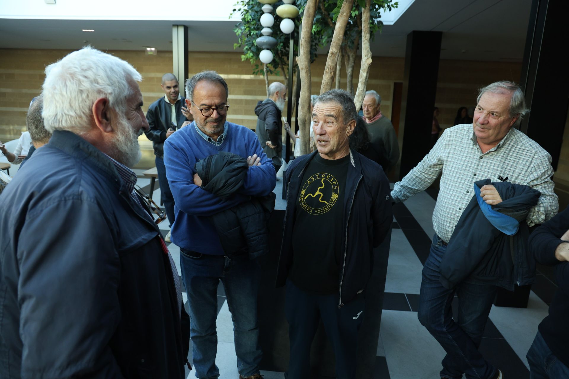 Sentido adiós a Purificación Citoula, una de las pioneras del fotoperiodismo en Asturias