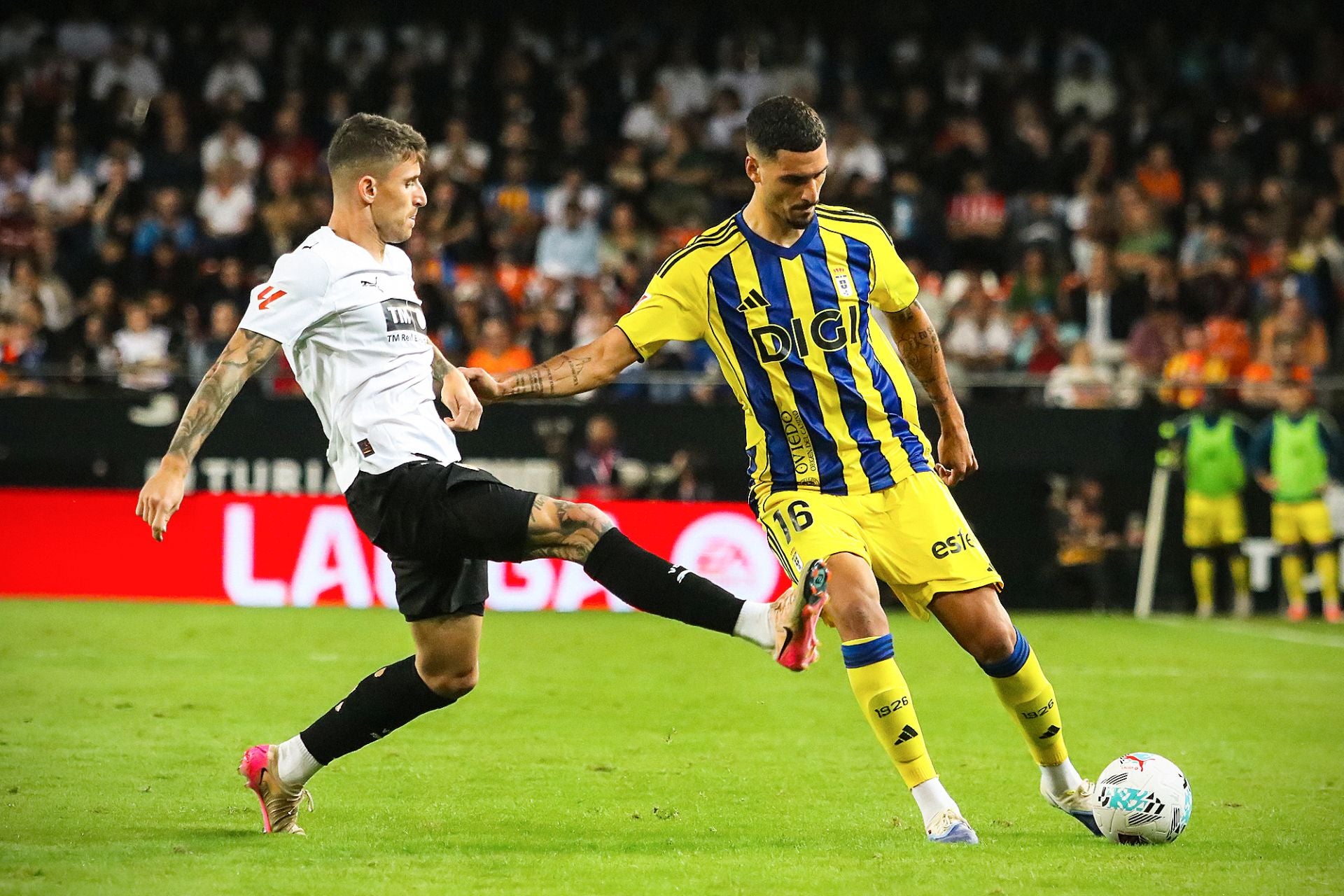Las mejores jugadas de la remontada del Real Oviedo en Valencia