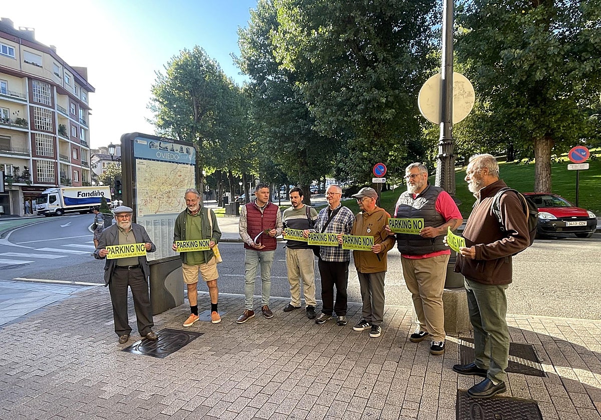 José Manuel Valdés, Waldo Valbuena, Manolo Almeida, Nacho Fernández, Ezequiel Echaiz, Rogelio Tuñón, Arturo Vilariño y Mario García.