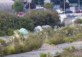 La parte del Solarón, entre el Museo del Ferrocarril y Sanz Crespo, aún sin adecuar, donde duermen algunos indigentes.