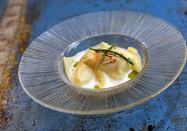 Cigala y almendras, de Restaurante del Alba (Avilés)