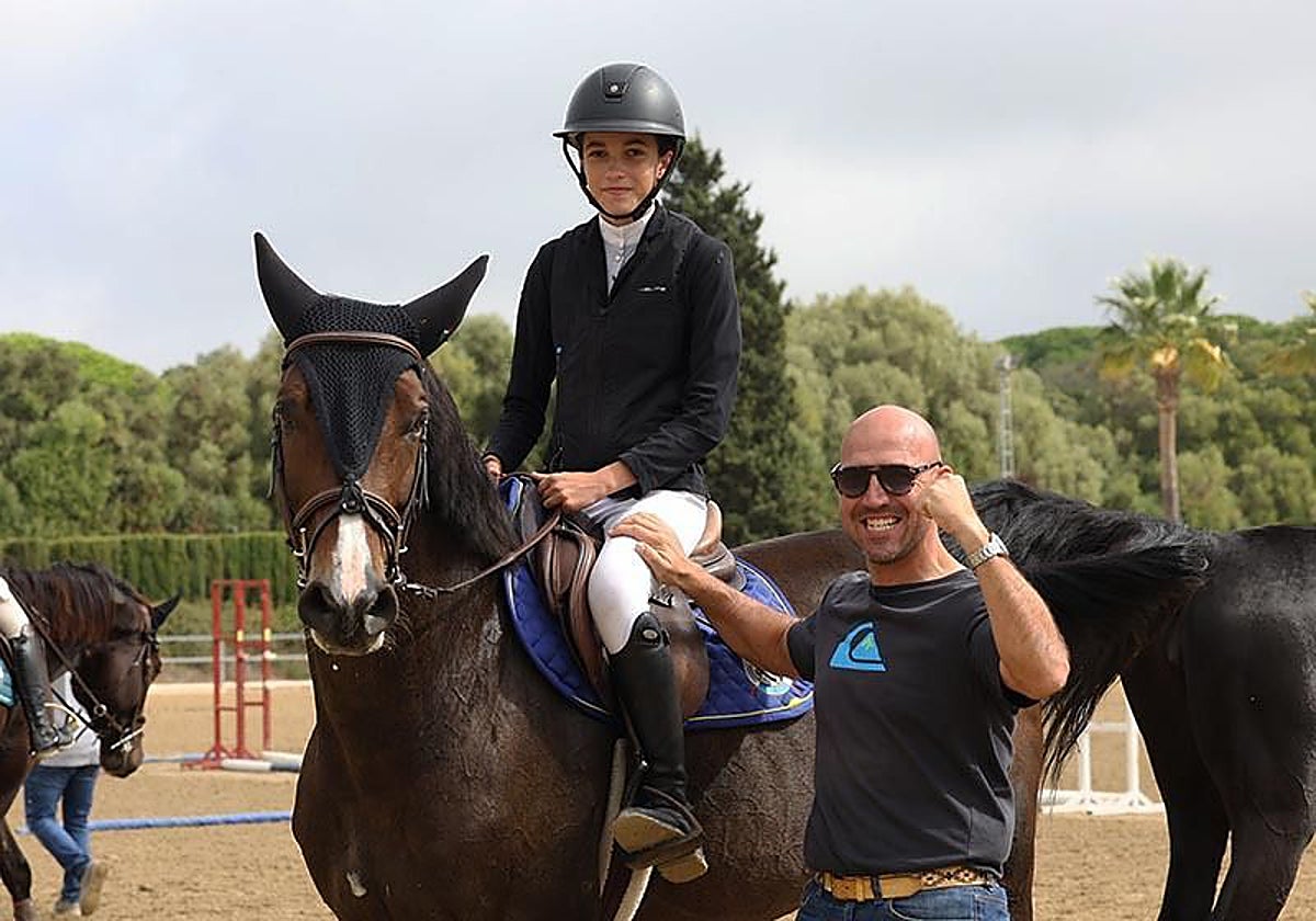 Ana Castro, de El Forcón de Castrillón, campeona de España de saltos en categoría infantil