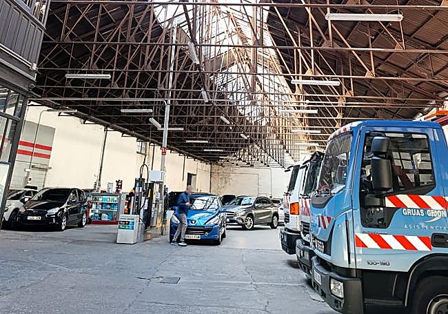 Detalle de las cerchas y el lucernario que hay que preservar.