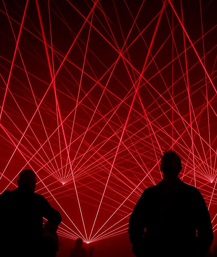 Imagen secundaria 2 - Noche Blanca, noche de multitudes en Oviedo