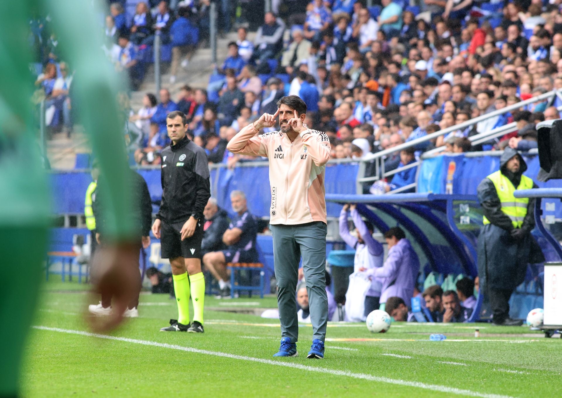 Las mejores jugadas del Real Oviedo 0-2 Levante, en imágenes