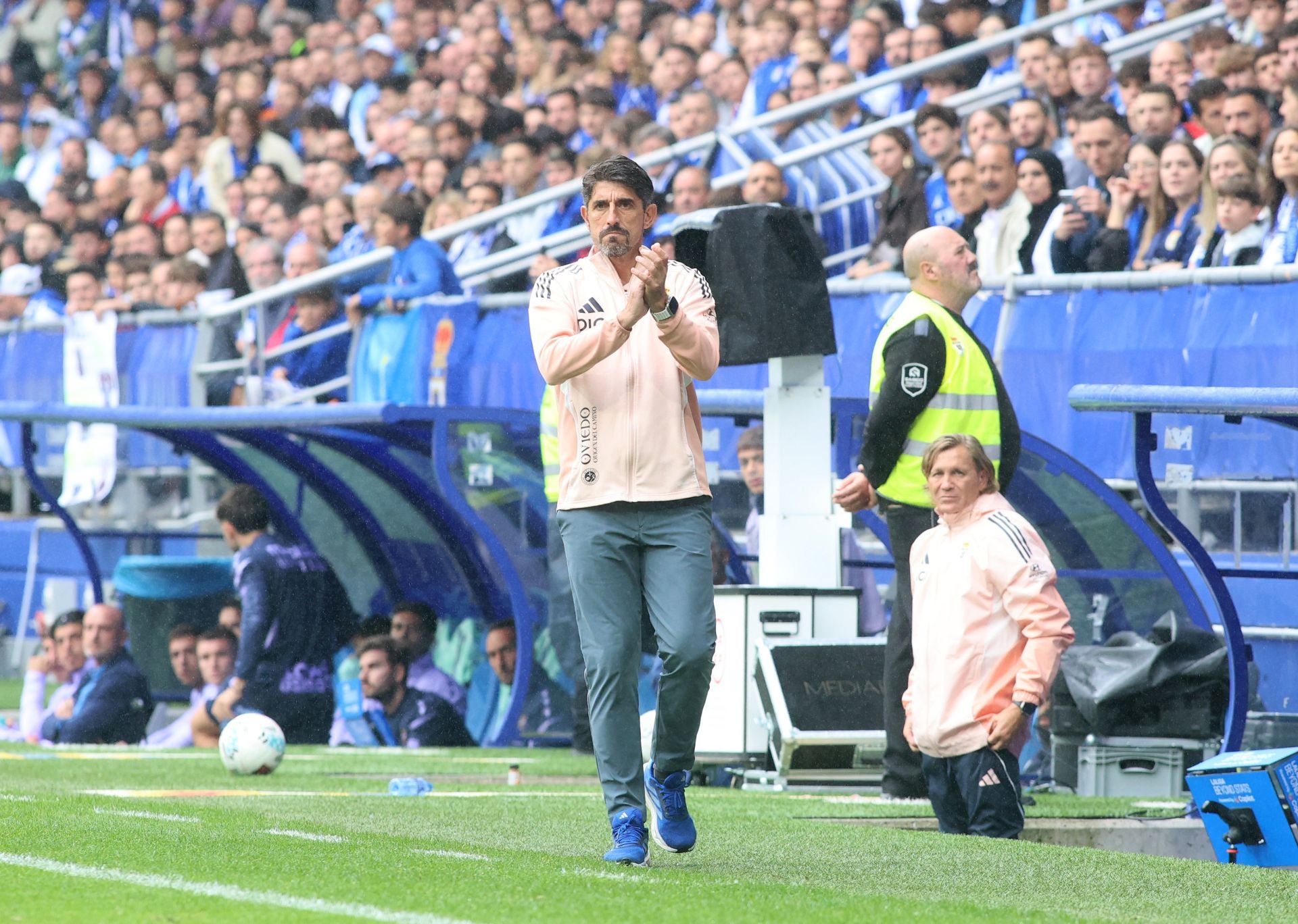 Las mejores jugadas del Real Oviedo 0-2 Levante, en imágenes