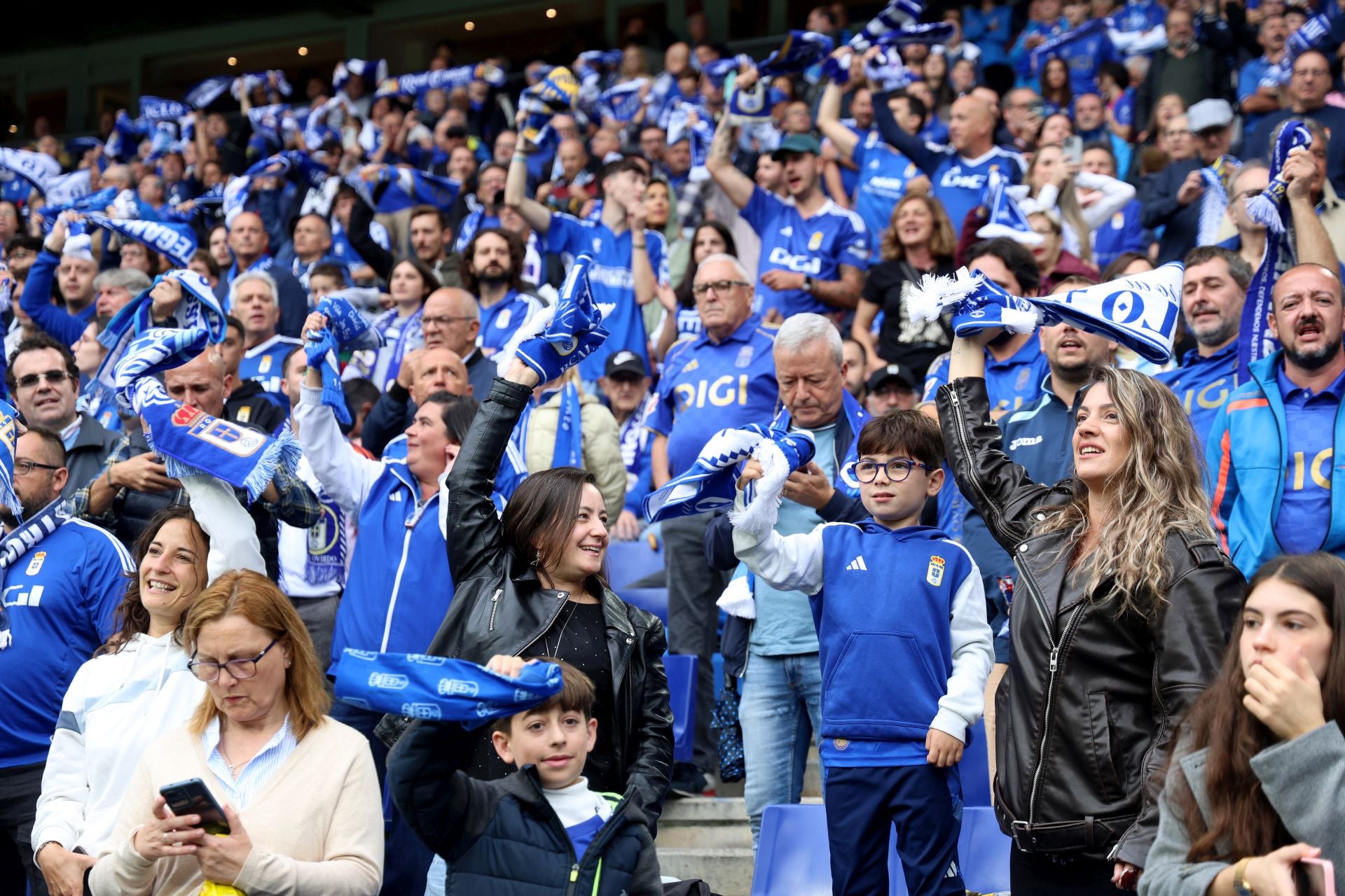 Las mejores jugadas del Real Oviedo 0-2 Levante, en imágenes